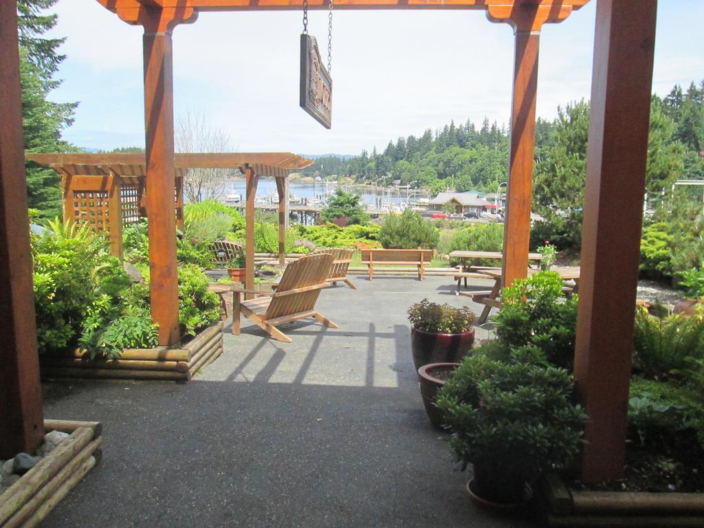 High Point Resort Quathiaski Cove Exterior photo